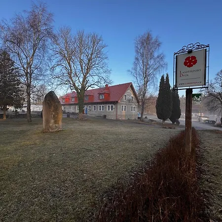 Landstejnsky Dvur Szálloda *